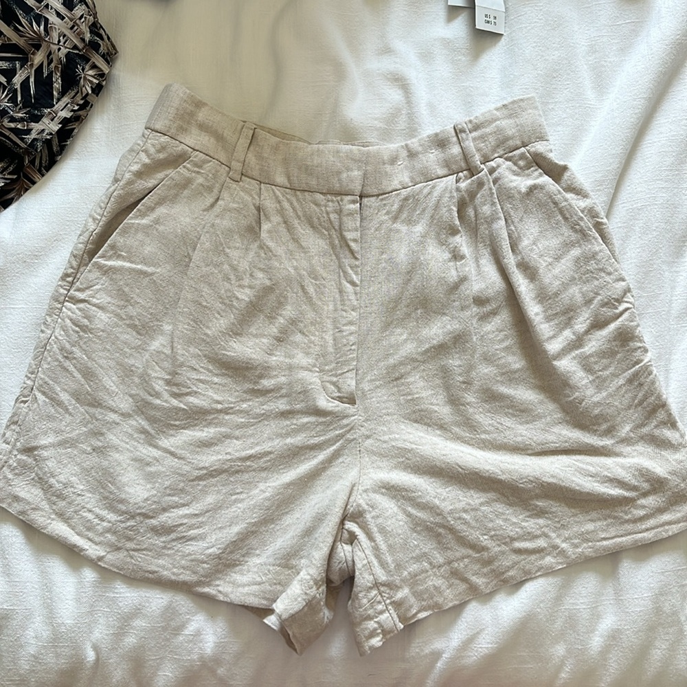 Sloane Tailored Linen Shorts